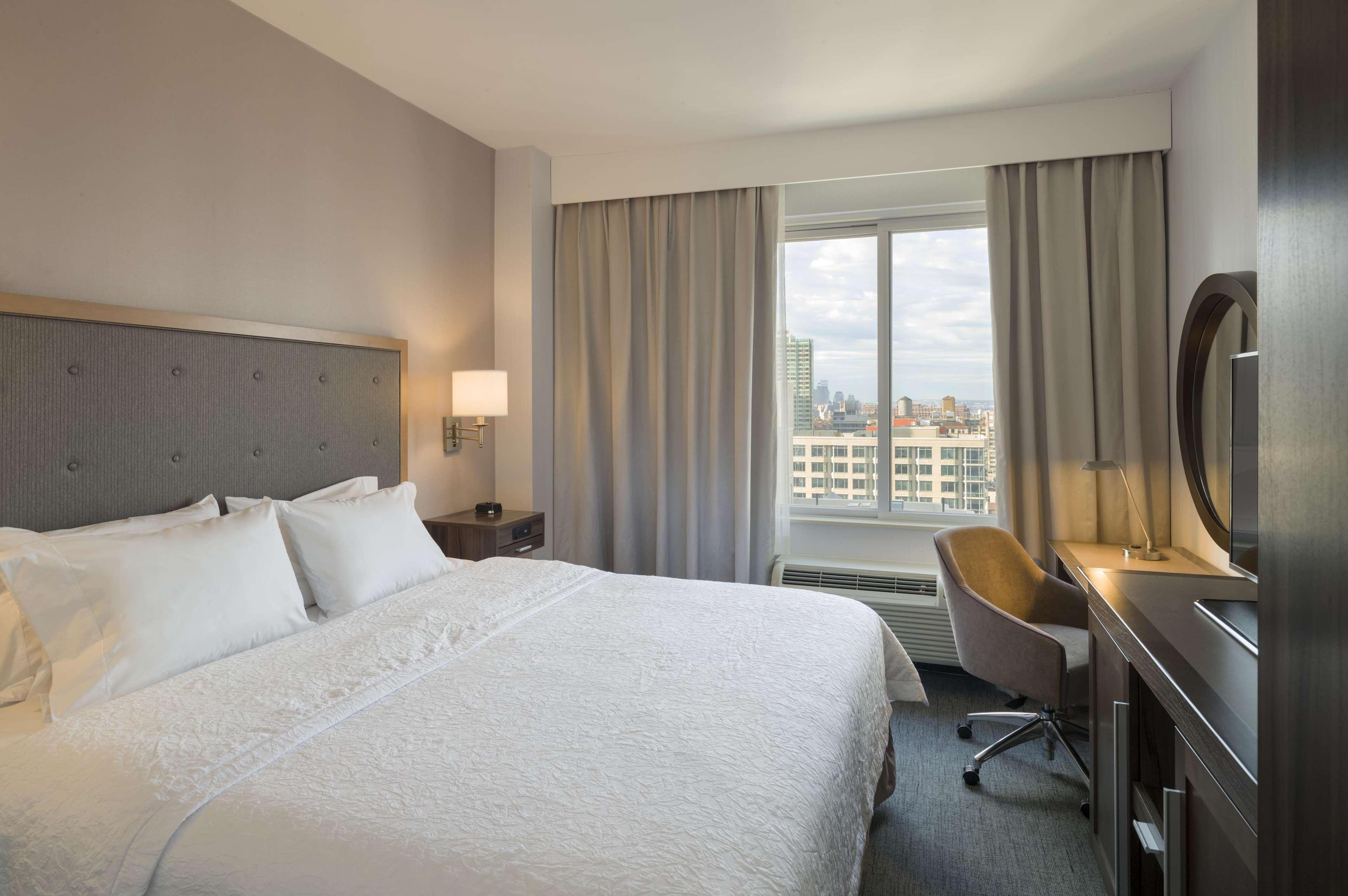 Hampton Inn Manhattan - Times Square South New York Exteriér fotografie