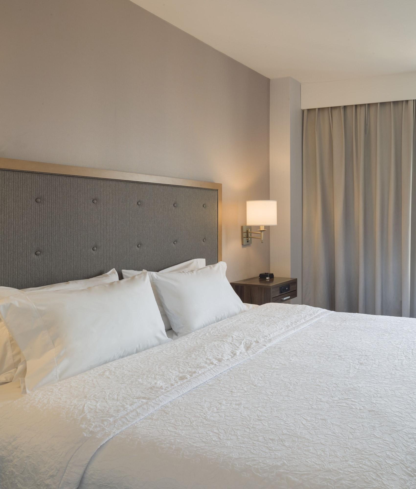 Hampton Inn Manhattan - Times Square South New York Exteriér fotografie