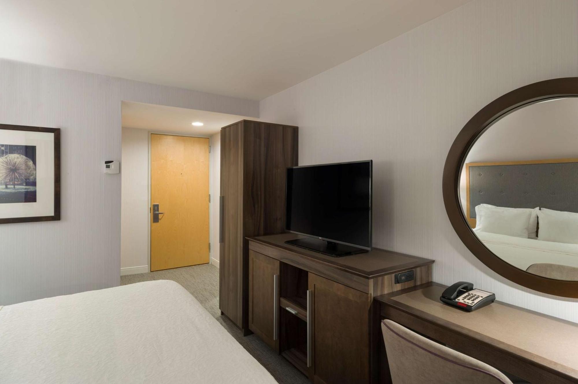 Hampton Inn Manhattan - Times Square South New York Exteriér fotografie