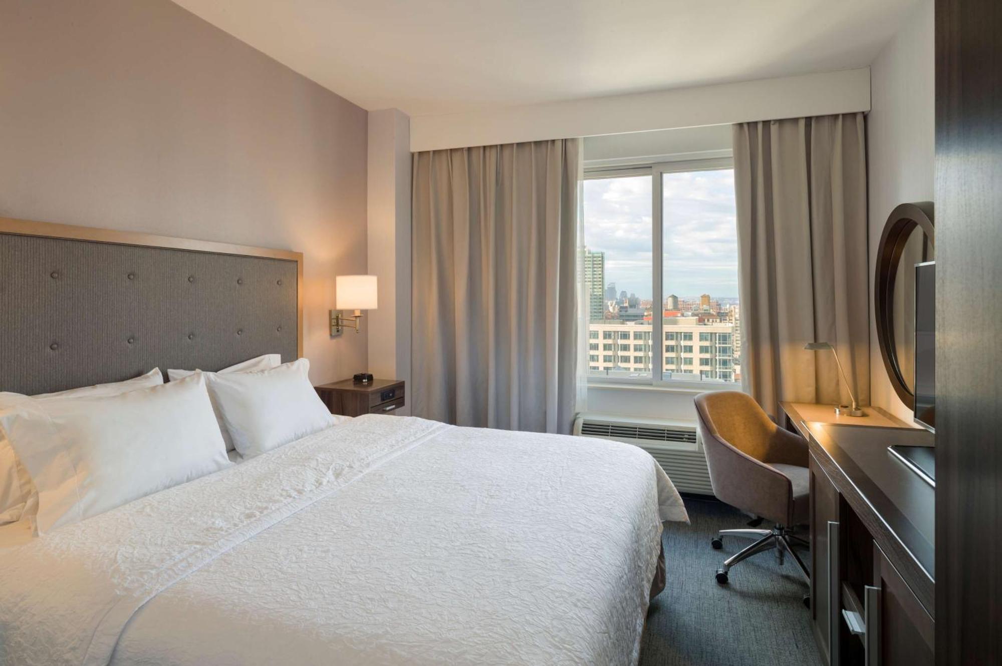 Hampton Inn Manhattan - Times Square South New York Exteriér fotografie
