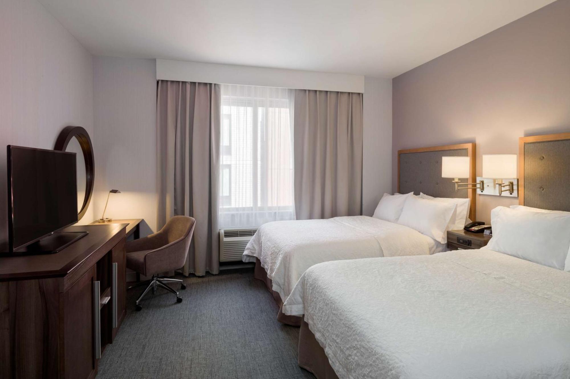 Hampton Inn Manhattan - Times Square South New York Exteriér fotografie