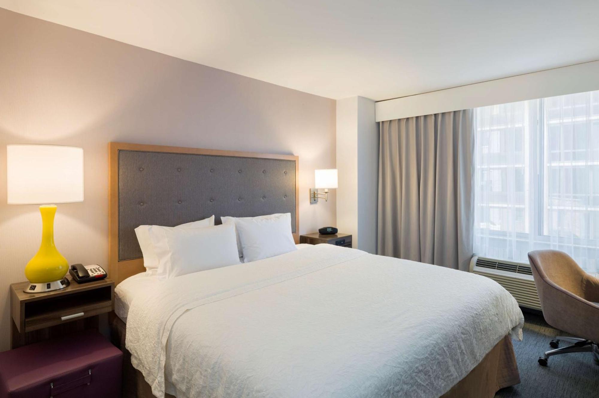Hampton Inn Manhattan - Times Square South New York Exteriér fotografie