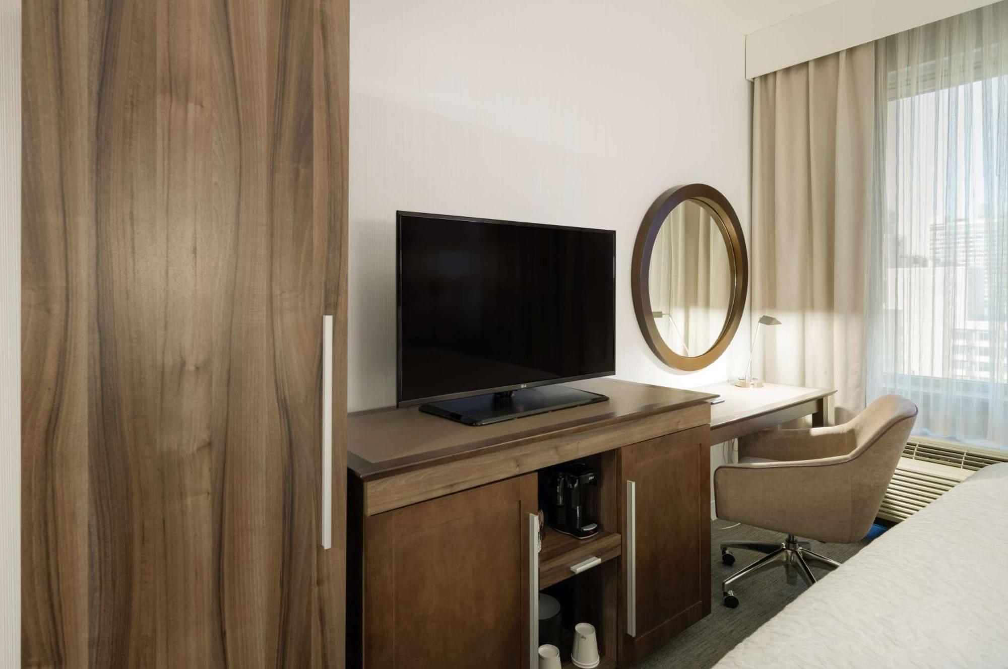 Hampton Inn Manhattan - Times Square South New York Exteriér fotografie