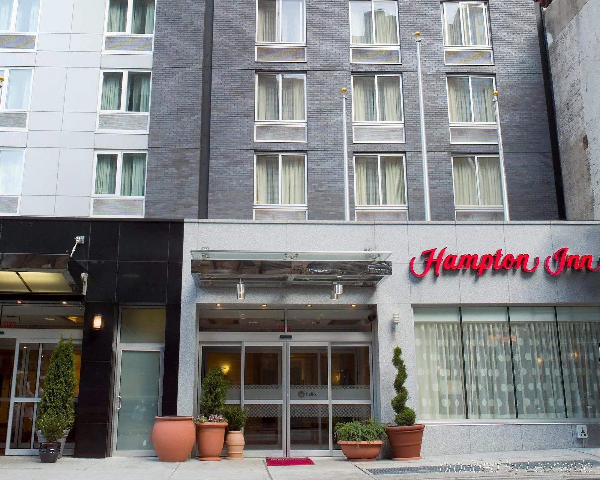Hampton Inn Manhattan - Times Square South New York Exteriér fotografie