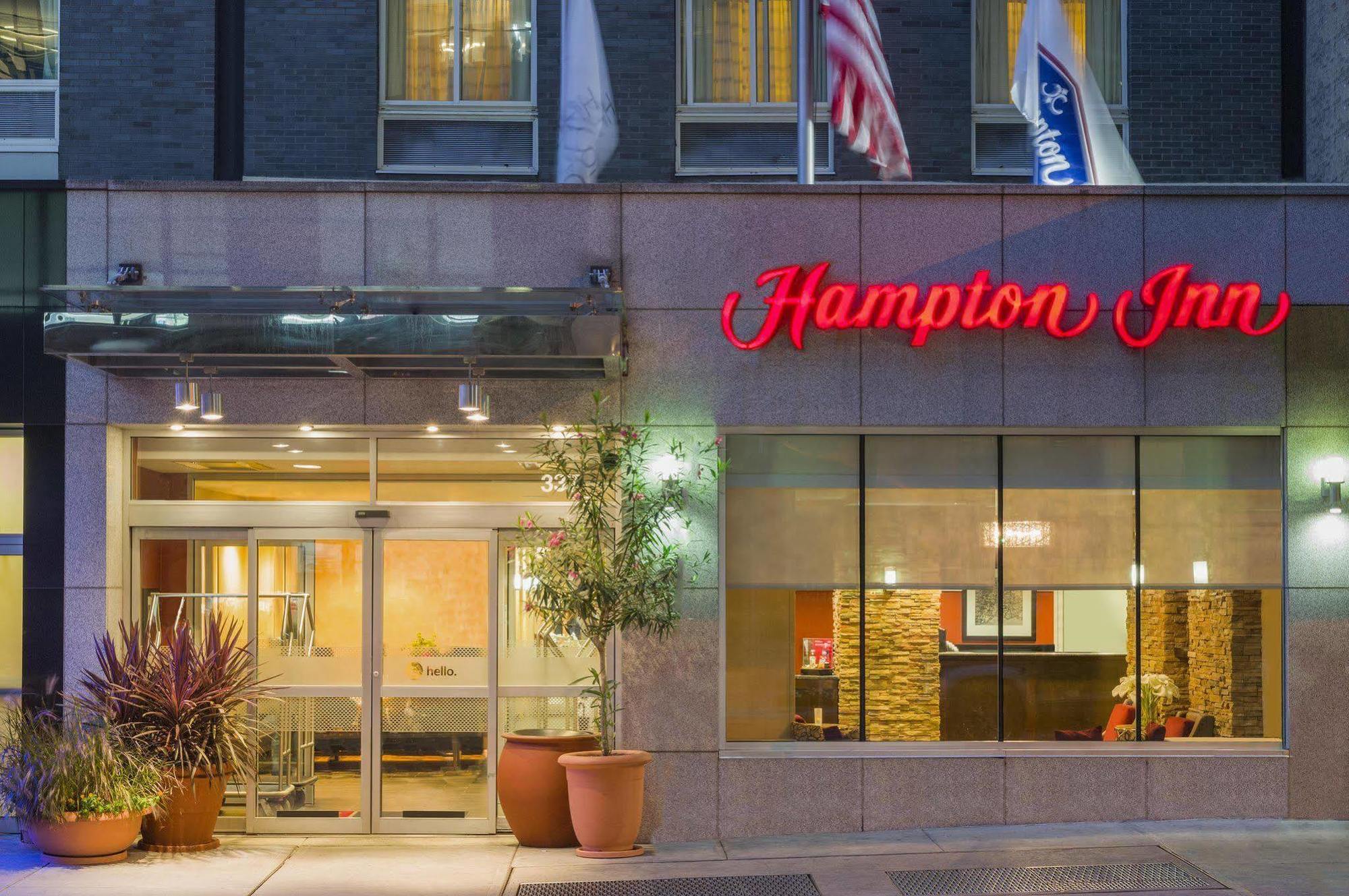 Hampton Inn Manhattan - Times Square South New York Exteriér fotografie