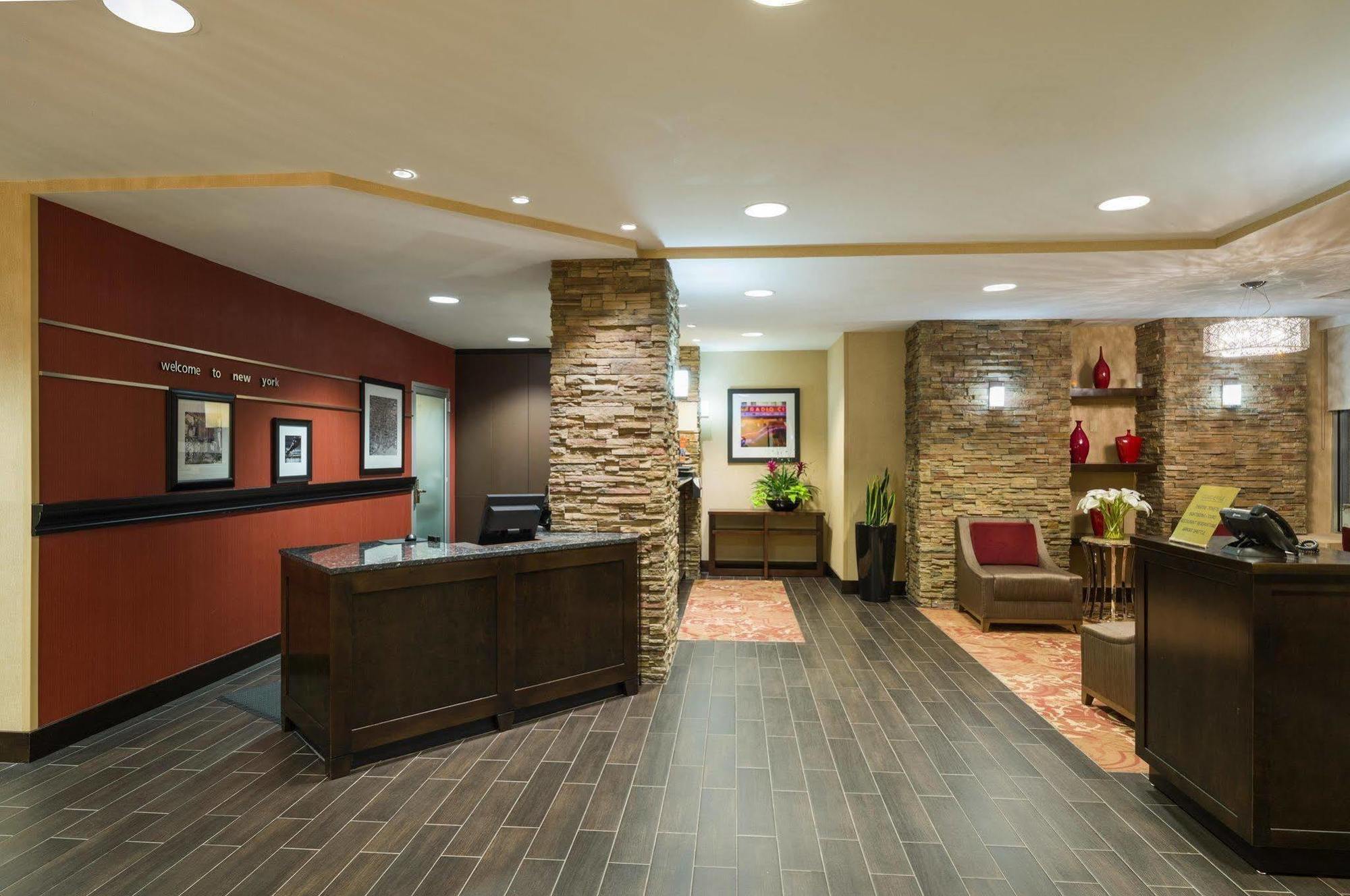 Hampton Inn Manhattan - Times Square South New York Exteriér fotografie